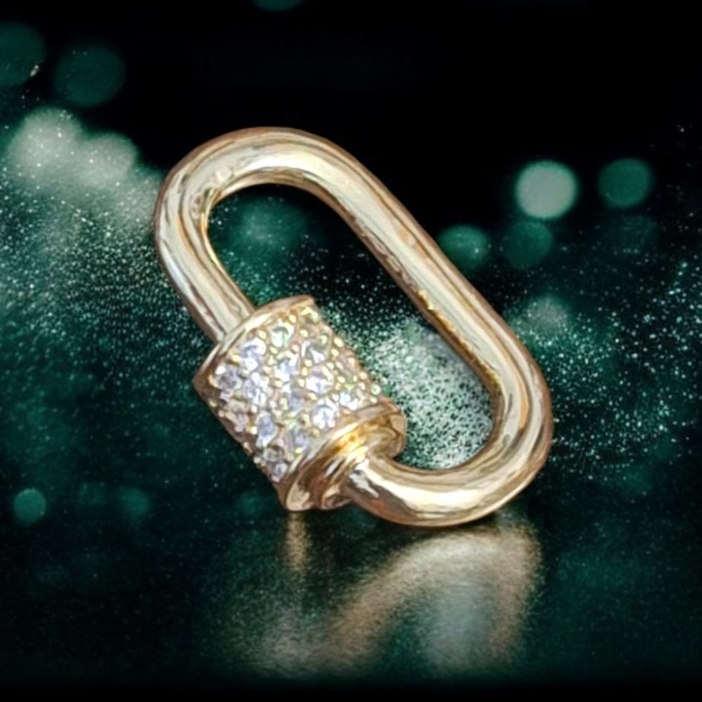 Elegant Gold and Silver Women's Jewelry Piece Carabiner